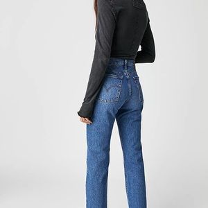 Levi wedgie straight jeans
